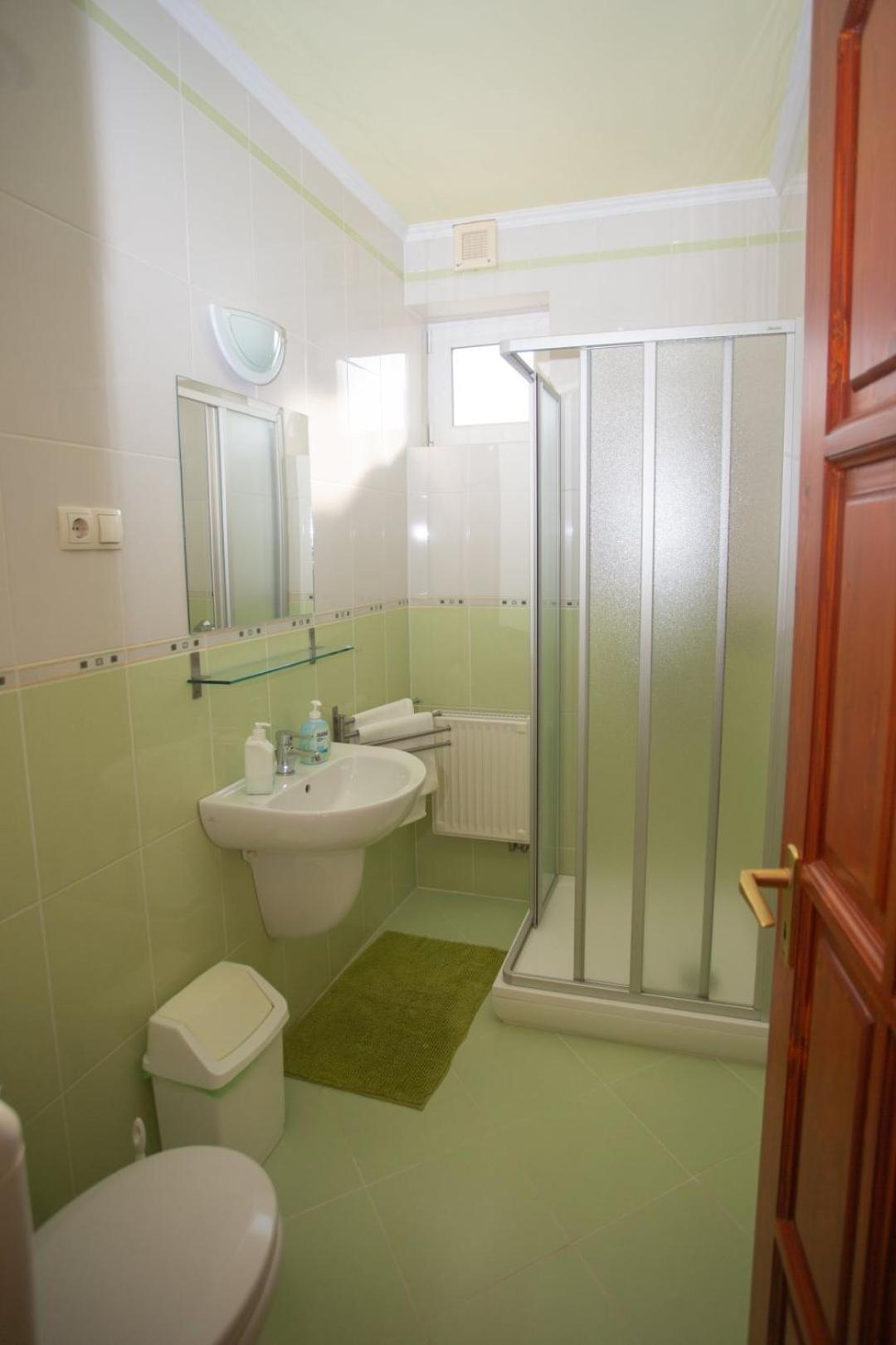 Kondics Apartmanhaz Sárvár Exterior foto